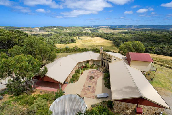 Dog Friendly Accommodation - Cape Otway - Victoria